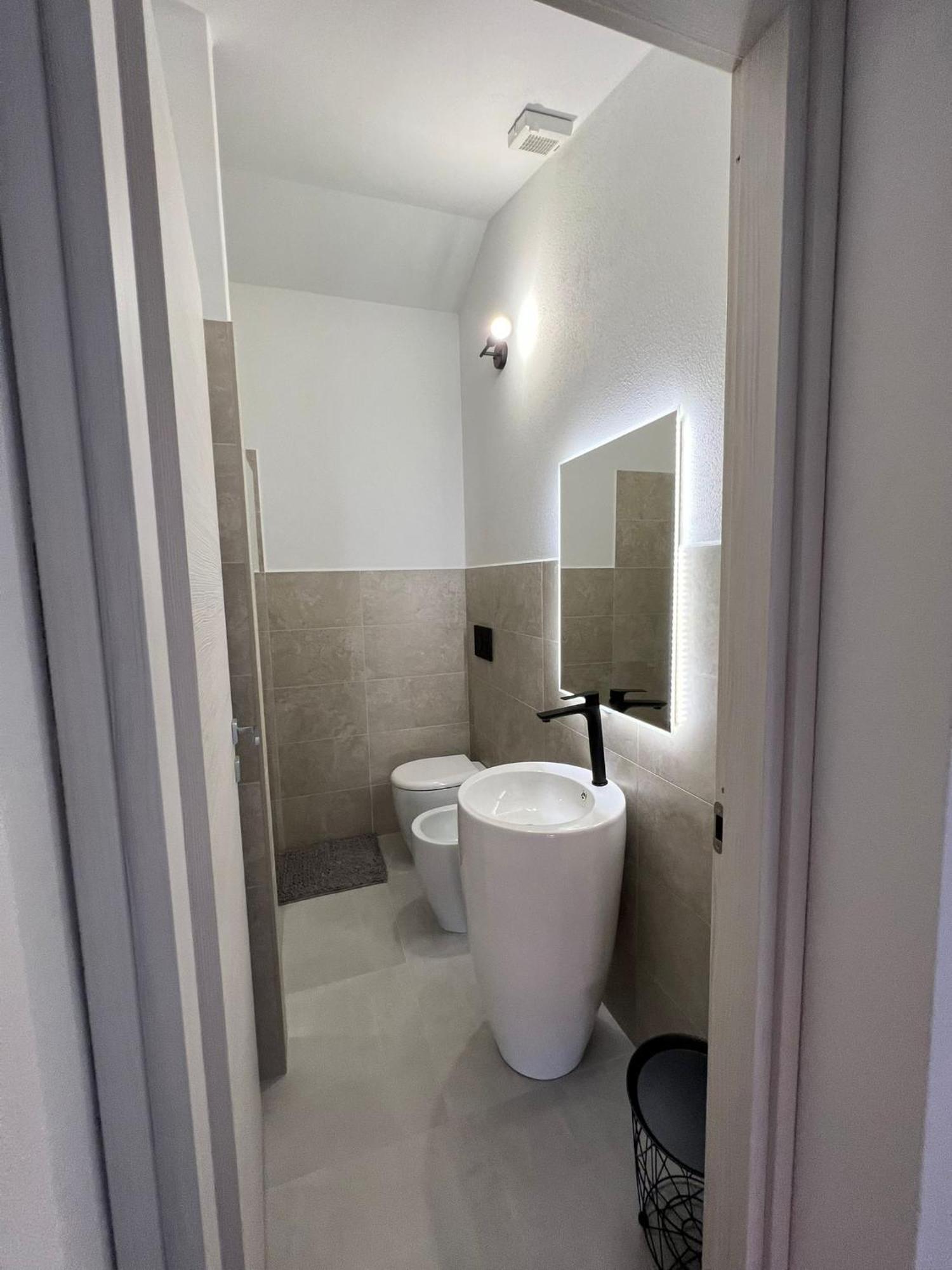 B-Guest House Oristano Eksteriør billede